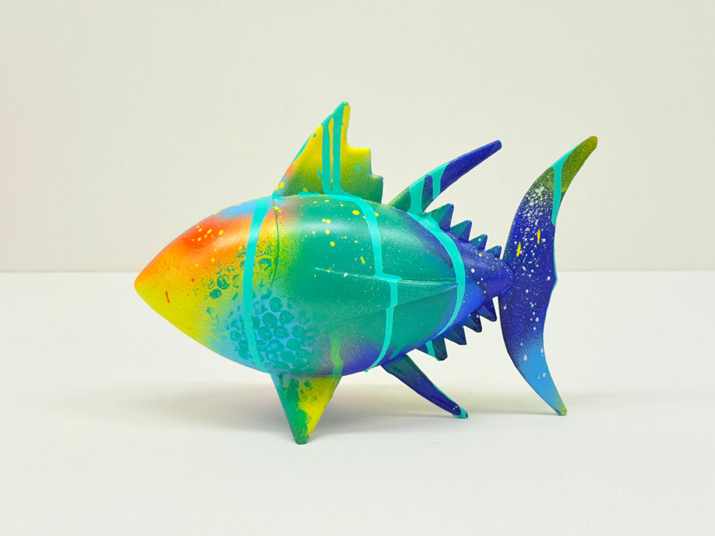 Escultura atún de colores 5
