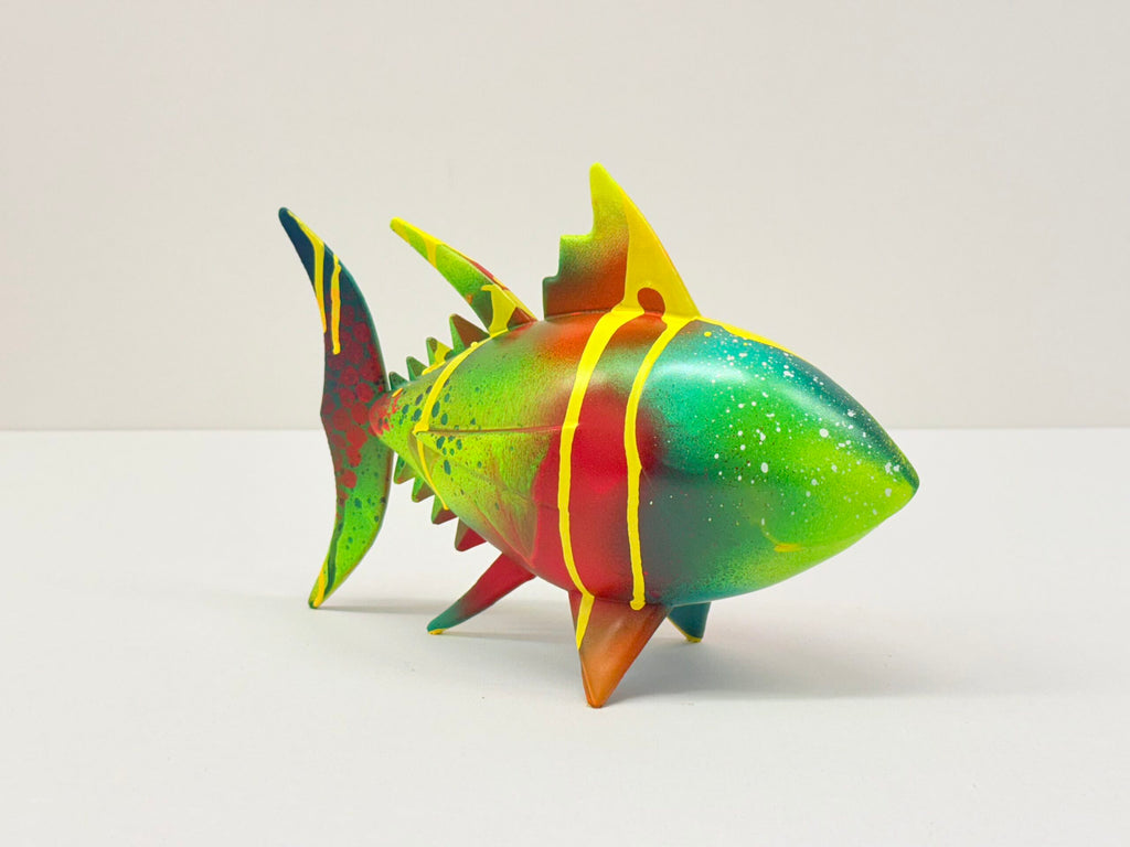 Escultura atún de colores 2